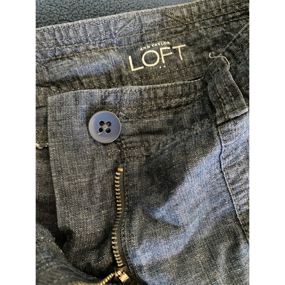 Loft Linen Shorts - Picture 4 of 10